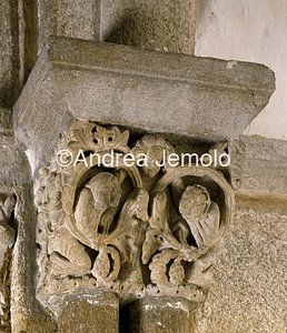 Crypt of the Portico Capitals | Andrea Jemolo