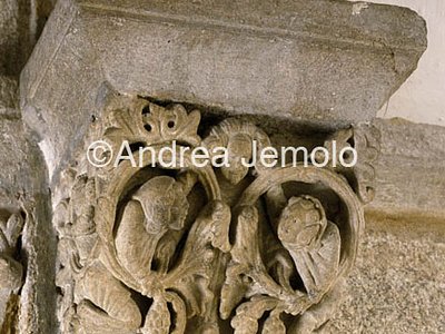 Cripta del Portico Capitelli | Andrea Jemolo