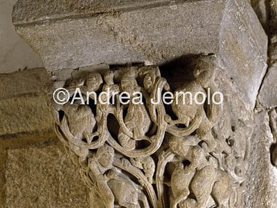 Cripta del Portico Capitelli | Andrea Jemolo