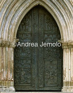 Real Monasterio Bronze doors | Andrea Jemolo