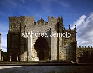 Cathedral Façade | Andrea Jemolo