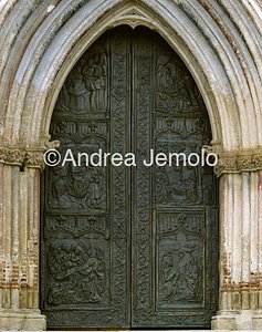 Real Monasterio Bronze doors | Andrea Jemolo