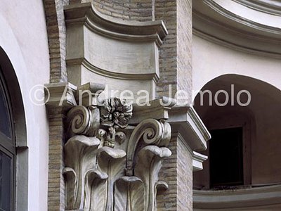 Oratory of the Filippini Courtyard - Capital | Andrea Jemolo
