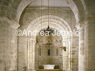 The basilica San Martiño de Mondoñedo Interior | Andrea Jemolo