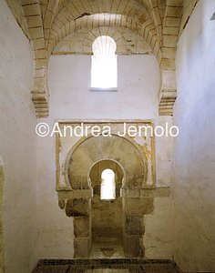 The basilica San Martiño de Mondoñedo Interior | Andrea Jemolo