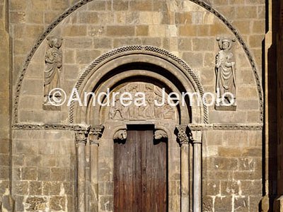 The Basílica de San Isidoro Portal of the Forgiveness | Andrea Jemolo