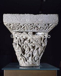 Museo de Navarra Capitals from the Cathedral - life of Job | Andrea Jemolo