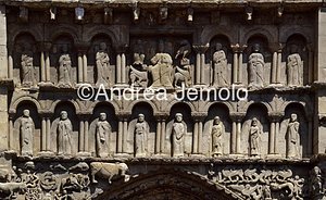 Iglesia de Santa María la Real Portal - Detail | Andrea Jemolo