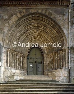 San Pedro de la Rua Portal | Andrea Jemolo