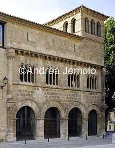 Palacio de los Reyes de Navarra Exterior | Andrea Jemolo