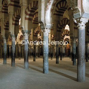 Mosque Interior | Andrea Jemolo