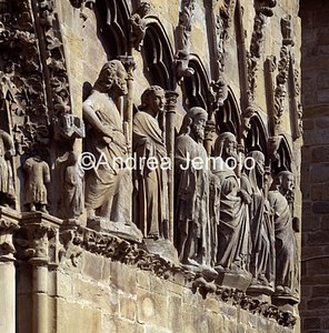 Iglesia de Santa María la Real Portal - Detail | Andrea Jemolo