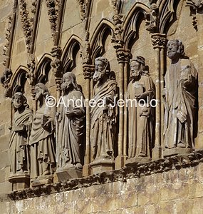 Iglesia de Santa María la Real Portal - Detail | Andrea Jemolo