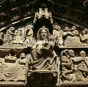Iglesia de Santa María la Real Portal - Detail | Andrea Jemolo