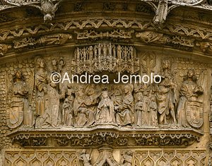 Iglesia conventual de San Pablo Façade - Detail | Andrea Jemolo