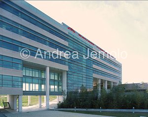Center directional Toyota Body of the offices | Andrea Jemolo