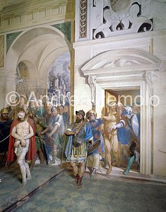Sacred Mountain of Varallo Chapel 34 Pilate washes his hands - Detail | Andrea Jemolo