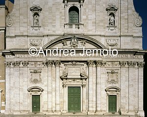 Oratory of Filippini and Saint Mary of Vallicella Façade - Detail | Andrea Jemolo
