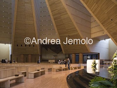 Church of the Holy Face Inside | Andrea Jemolo