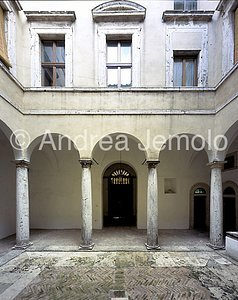 Palace Contucci Del Monte Courtyard | Andrea Jemolo