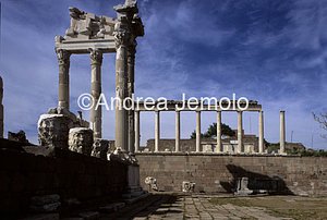 Acropolis - Temple of Trajan  | Andrea Jemolo