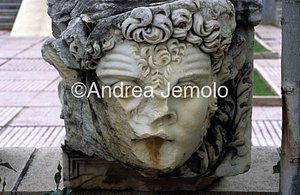 Female head  | Andrea Jemolo