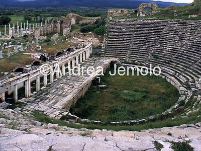 Teatro  | Andrea Jemolo