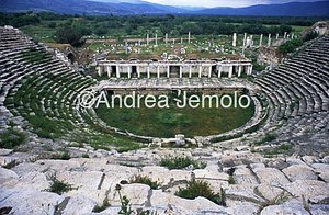 Theatre  | Andrea Jemolo