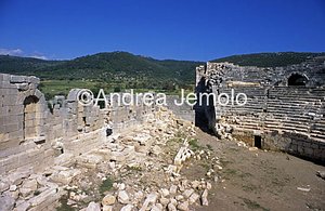 Theatre  | Andrea Jemolo