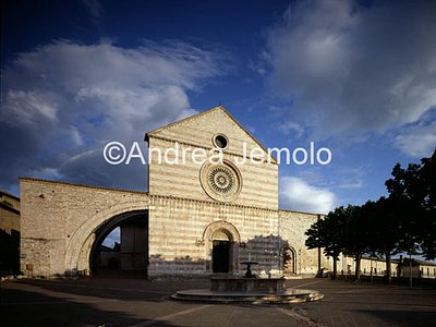 Santa Chiara Facciata | Andrea Jemolo