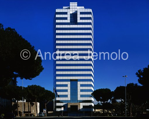 Restyling della Torre Alitalia come sede dell'IBM Fronte d'ingresso | Andrea Jemolo