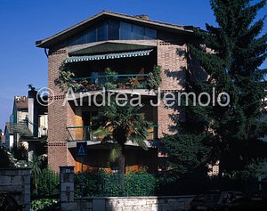 Casa Diamante South front | Andrea Jemolo