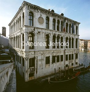 Palace of the Camerlenghi General view | Andrea Jemolo
