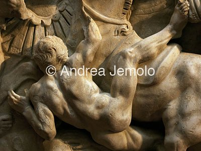 Palazzo Altemps Sarcofago "Piccolo Ludovisi" - Particolare | Andrea Jemolo
