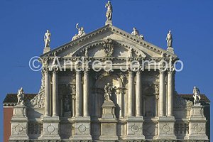 St. Maria degli Scalzi Façade - Detail | Andrea Jemolo