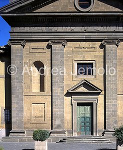 Santa Maria del Piano Façade | Andrea Jemolo