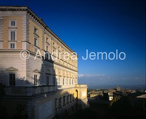 Farnese palace West side | Andrea Jemolo
