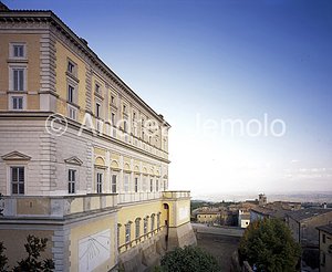 Farnese palace West side | Andrea Jemolo