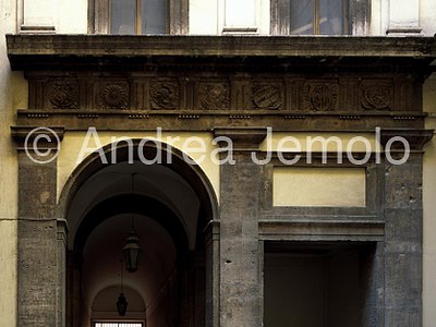 Palazzo in Piazza Navona Visione di insieme e particolari | Andrea Jemolo