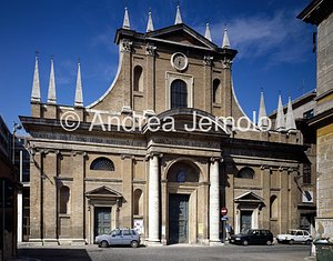 Santa Maria dell’Orto Façade | Andrea Jemolo