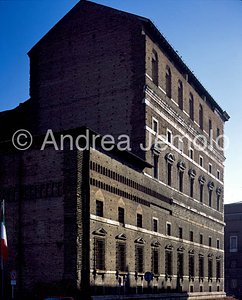 Farnese palace Façade | Andrea Jemolo