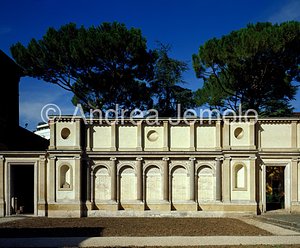 Villa Giulia Wall | Andrea Jemolo