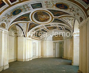 Villa Giulia Chamber with frescoes under the loggia | Andrea Jemolo