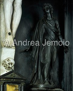 Sts. Giovanni e Paolo St. John the Bapist - Altar of the Crucifix | Andrea Jemolo