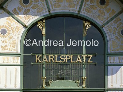Station of the Subay Karlsplatz General view | Andrea Jemolo