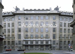 Postparkasse General view | Andrea Jemolo