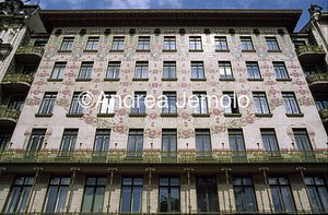 Majolikhaus  | Andrea Jemolo