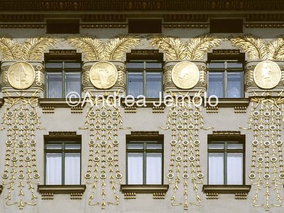 Wienzeilehauser  | Andrea Jemolo