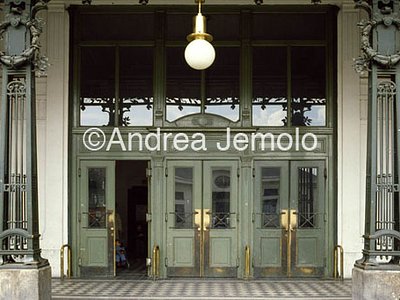 Station of subway Rossauer lande Detail | Andrea Jemolo