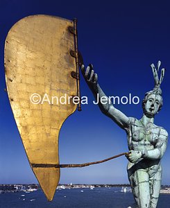 Punta della Dogana Contemporary Art Centre Statue of Fortune | Andrea Jemolo